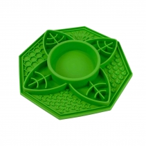 Orva Suction Cup Slow Feeder (Leaf Design)